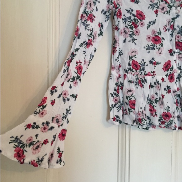 Floral shirt/blouse - Picture 3 of 5